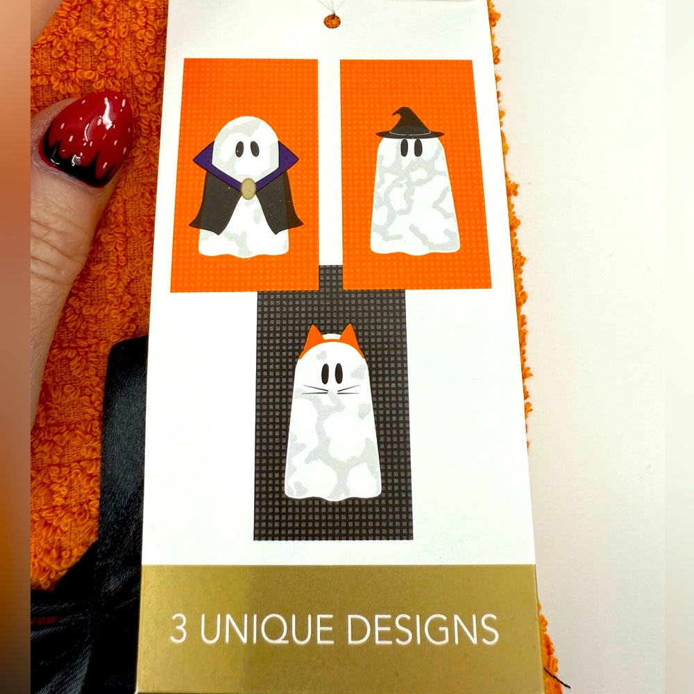 ISAAC MIZRAHI Set of 3 HALLOWEEN kitchen Hand Towels Ghost‎ witch vampire & cat